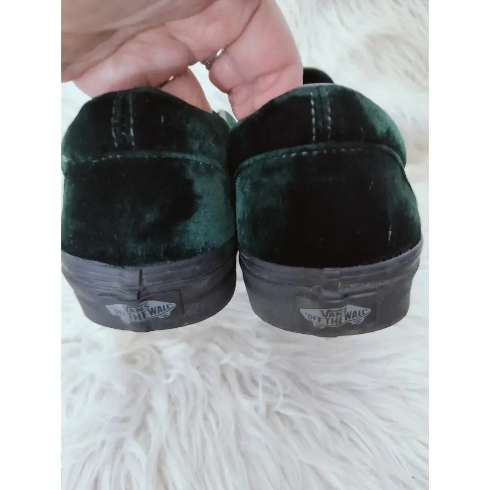 5707) Vans Men Classic Forest Green Velvet Slip On Shoes US M 11.5